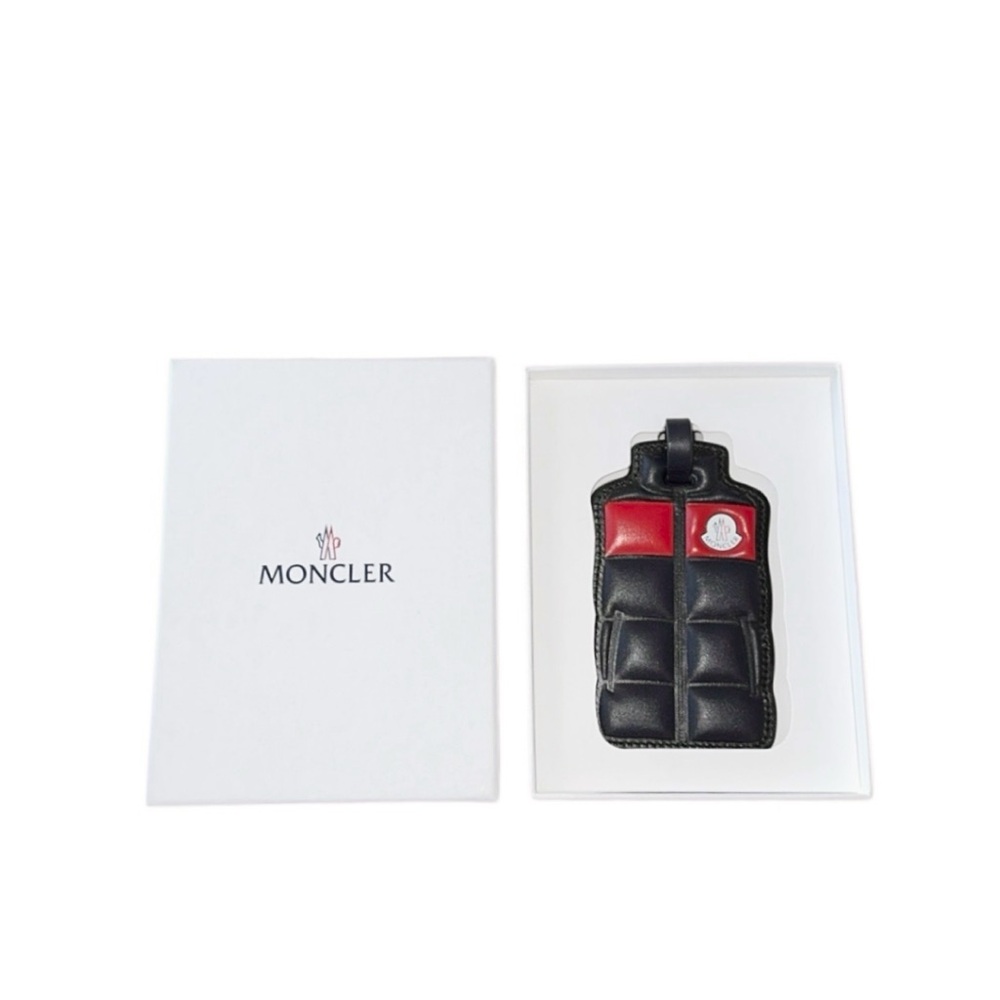 NEW Authentic Moncler Black Leather “Puffer‎ Jacket” Design Luggage Suitcase Tag